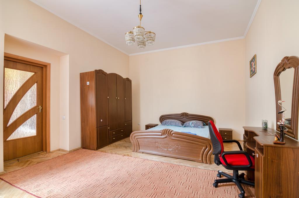 Leogrand Apartments Teodora 3 리비프 외부 사진